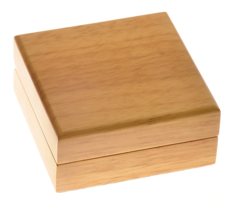 Oak Coin Gift Box Gold Half Sovereign